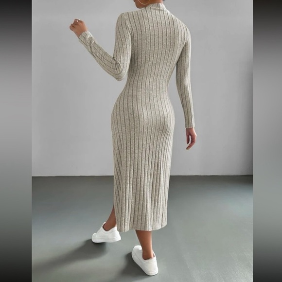 Stellar Maxi Dress - Picture 2 of 5